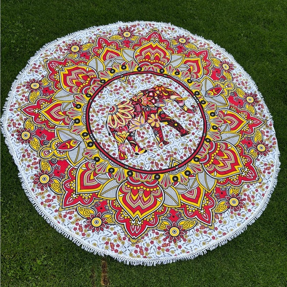 Roundie - Picture 8 of 8